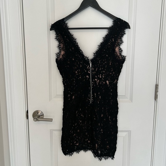 A. Peach Plunging Black Lace Bodycon Mini Dress - Picture 8 of 9